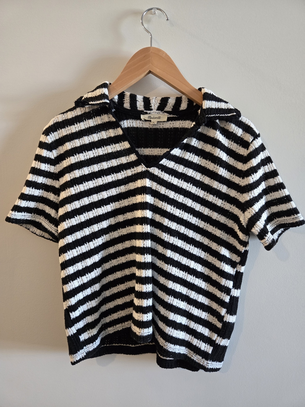 Madewell Black and White Crochet-Knit V-Neck Sweater Tee Size S